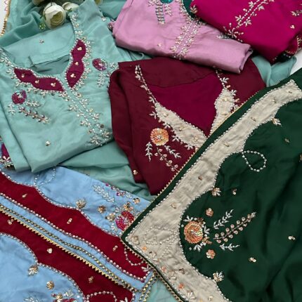 Mahveen 3 pc Unstitched